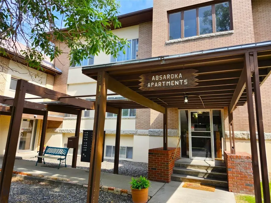 217 W Clark, Livingston, MT 59047 - #2