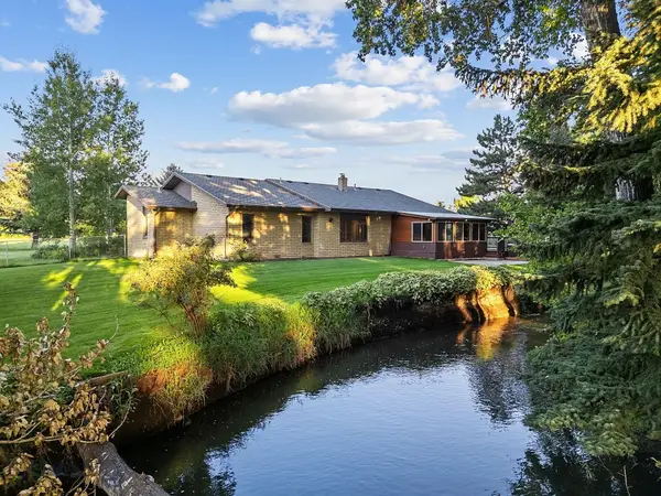 26 Big Chief Trail, Bozeman, MT 59718