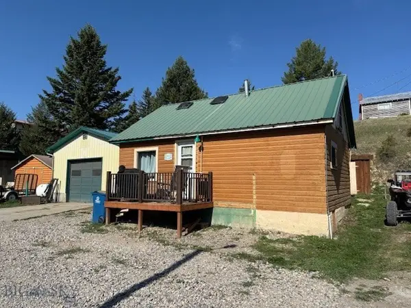 114 Apple Road, Martinsdale, MT 59053