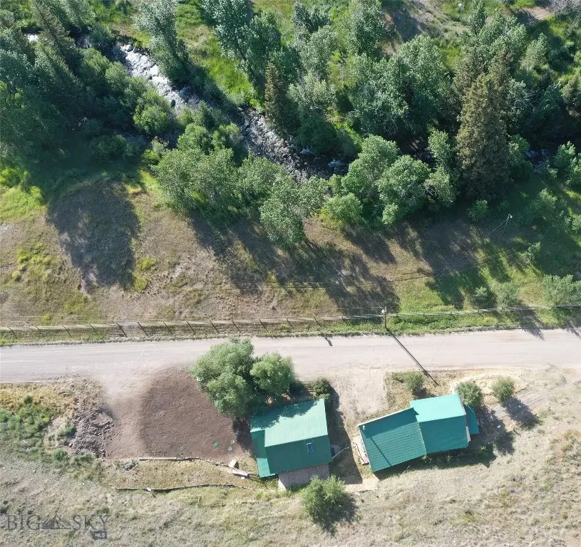 537 Jardine Road, Jardine, MT 59030 - Image #2