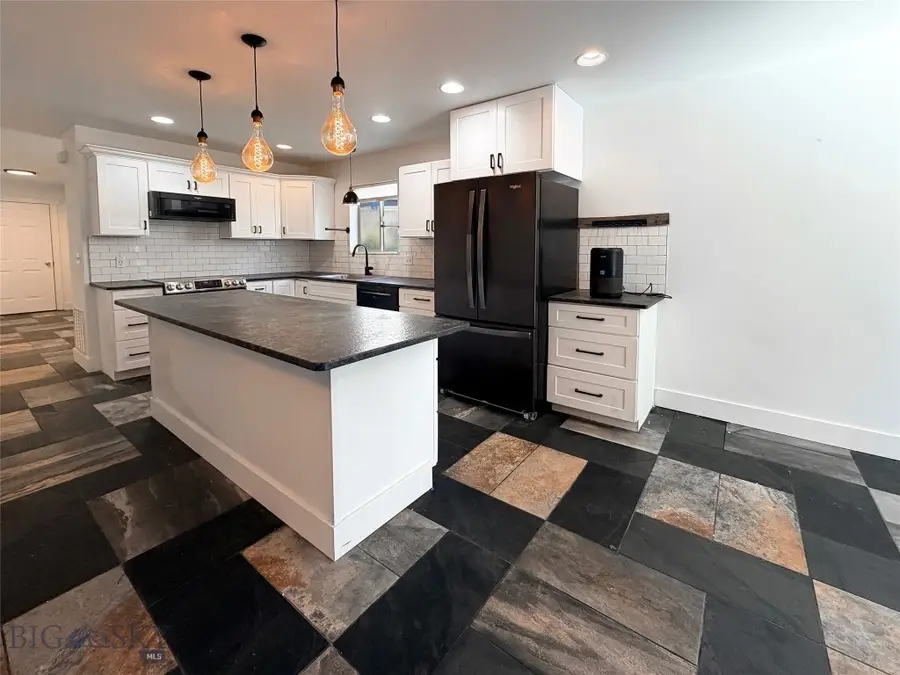 202 9th Street #B, Belgrade, MT 59714 - Image #3