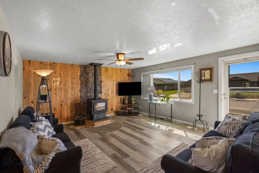 9 Skihi Street, Dillon, MT 59725 - Image #2