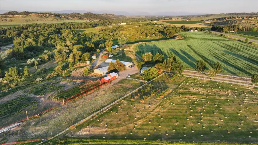 9786 Us Hwy 212, Joliet, MT 59041 - Image #2