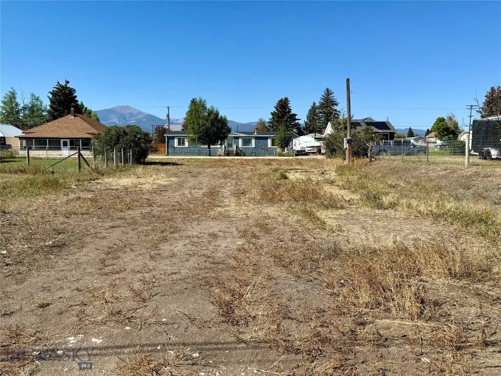 1003 Oregon Street, Deer Lodge, MT 59722 - #1