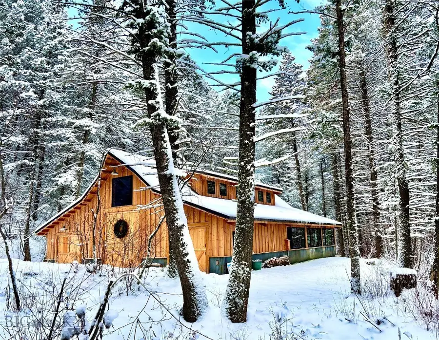 9440 Saddle Mountain Road, Bozeman, MT 59715 - Image #2