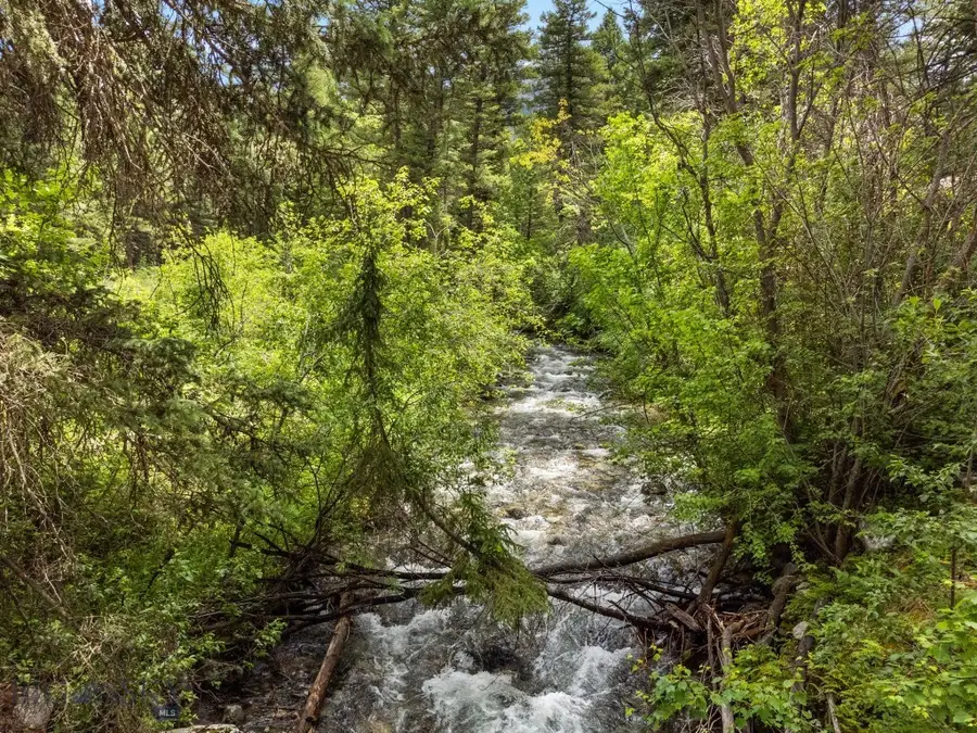 124 Deep Creek Road, Livingston, MT 59047 - Image #2