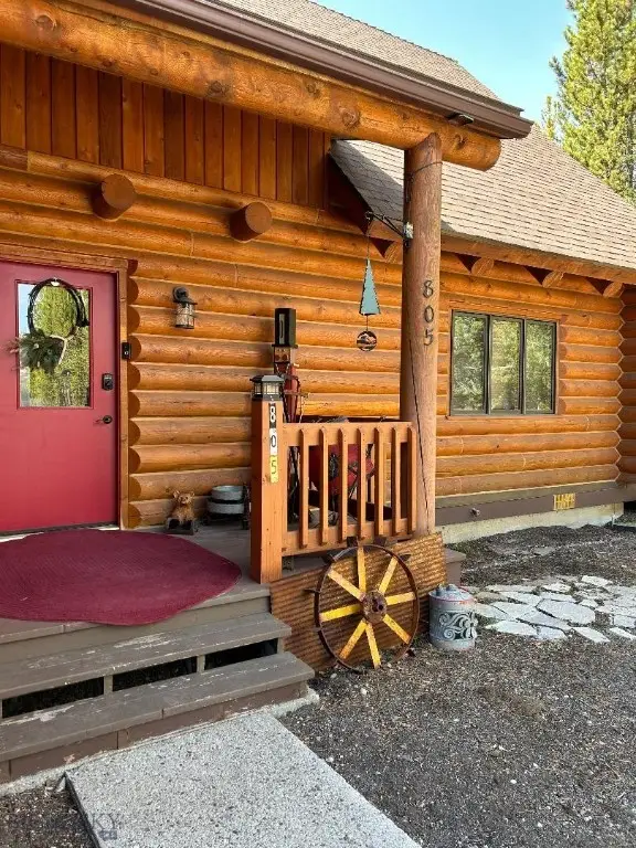 805 N Sylvan Circle, West Yellowstone, MT 59758 - #3