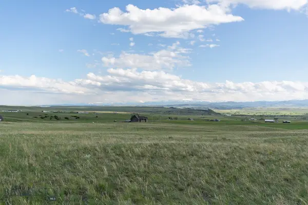 15 Sage Trail, Big Timber, MT 59011