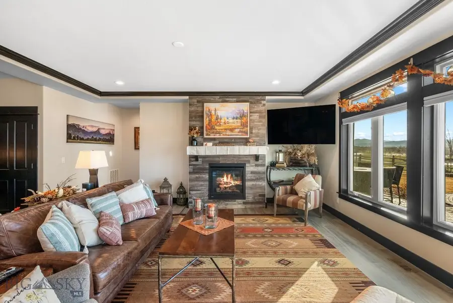 856 White Horse Loop, Bozeman, MT 59718 - Image #2