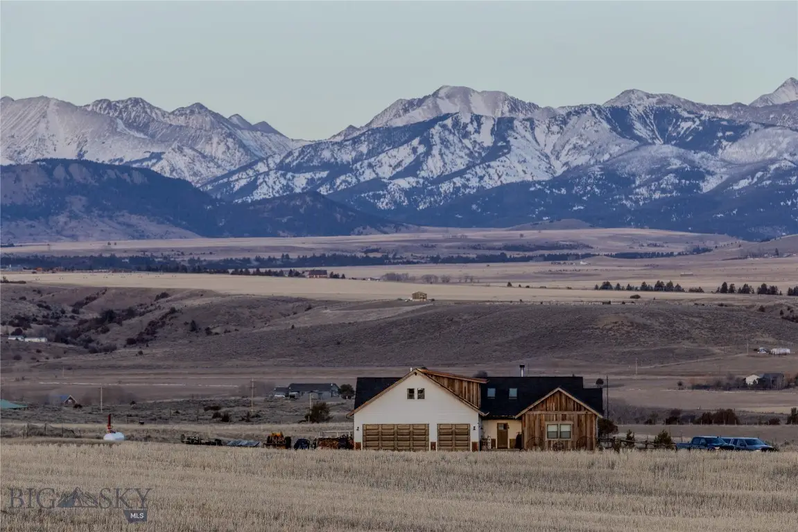 31 Bluffs Court, Clyde Park, MT 59018 - Image #1