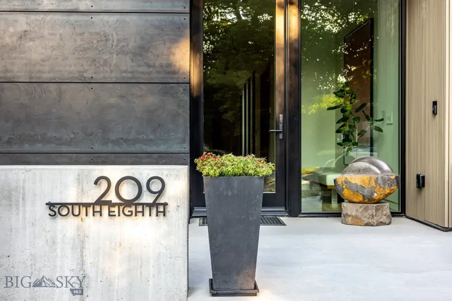 209 S 8th Avenue, Bozeman, MT 59715 - Image #2