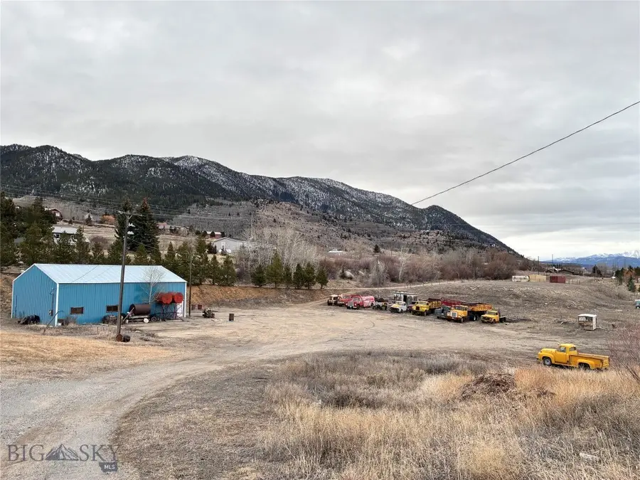 3320 Saddle Rock Road, Butte, MT 59701 - #3