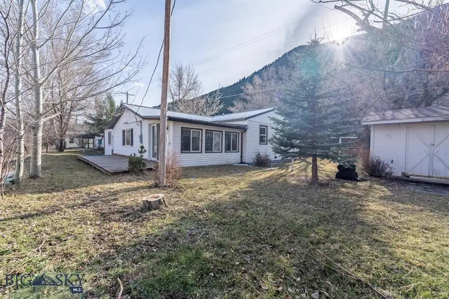 5042 Us Highway 89 S, Livingston, MT 59047 - #3