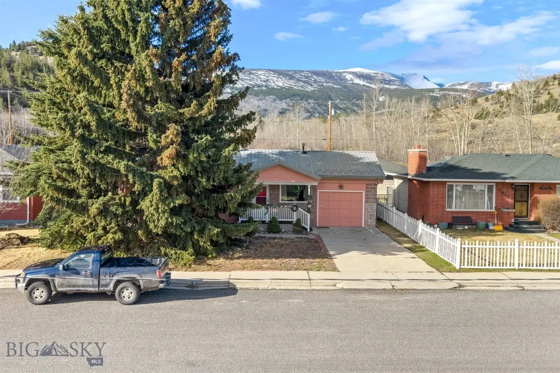2009 Washoe, Anaconda, MT 59711 - #1