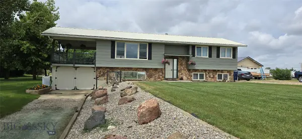 112 6th Avenue N, Winifred, MT 59489
