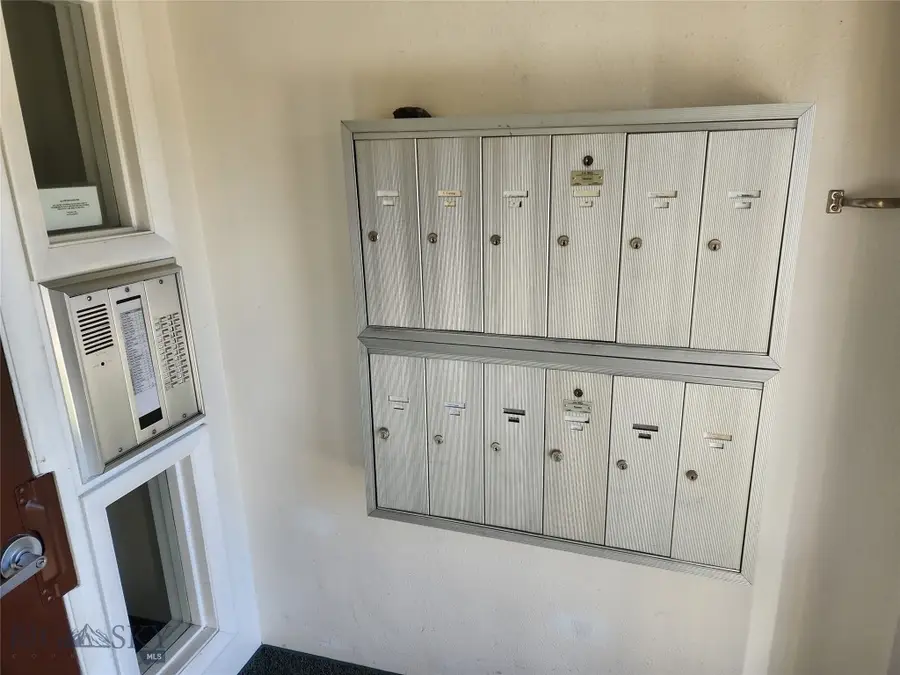 301 20th Avenue S #11, Great Falls, MT 59405 - #3