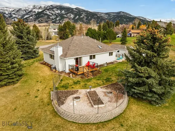 3227 Shooting Star Lane, Bozeman, MT 59715
