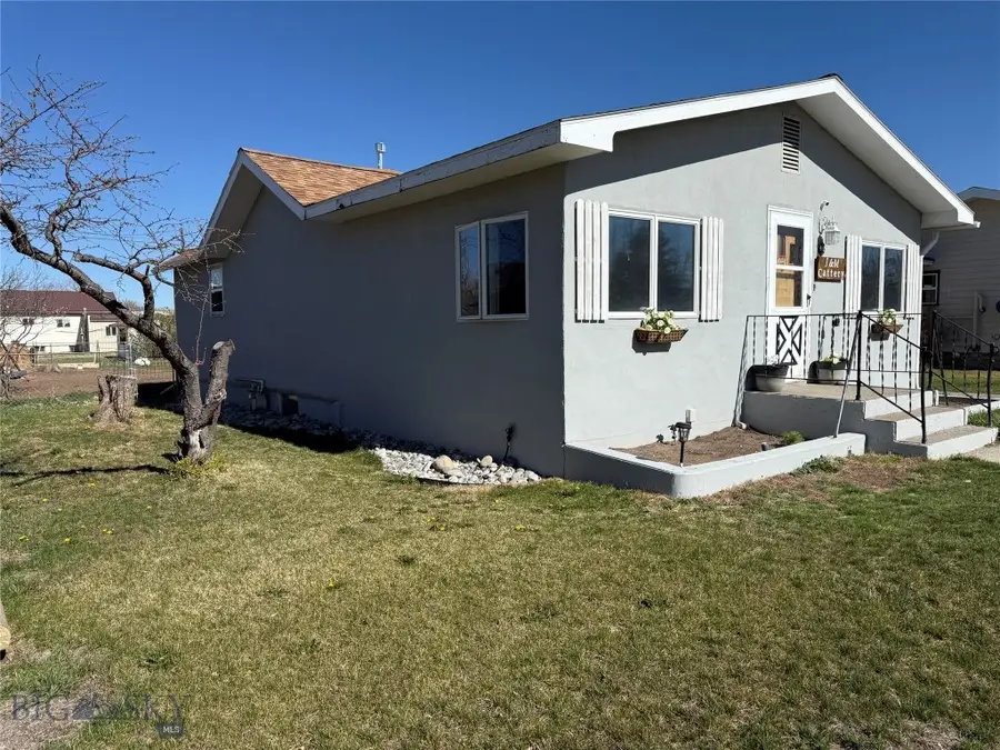 412 W 4th, Big Timber, MT 59011 - #2