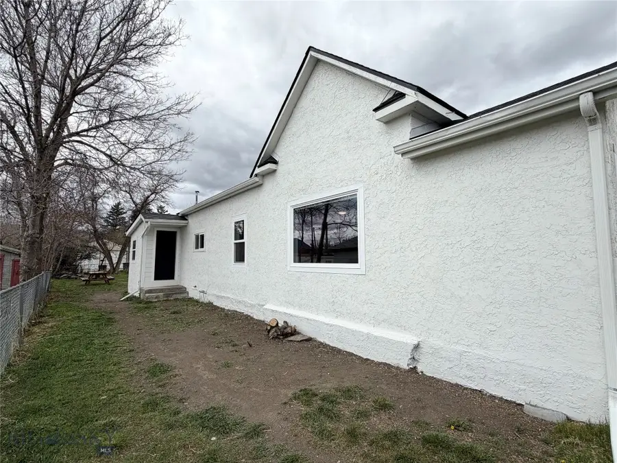 525 N K Street, Livingston, MT 59047 - #3