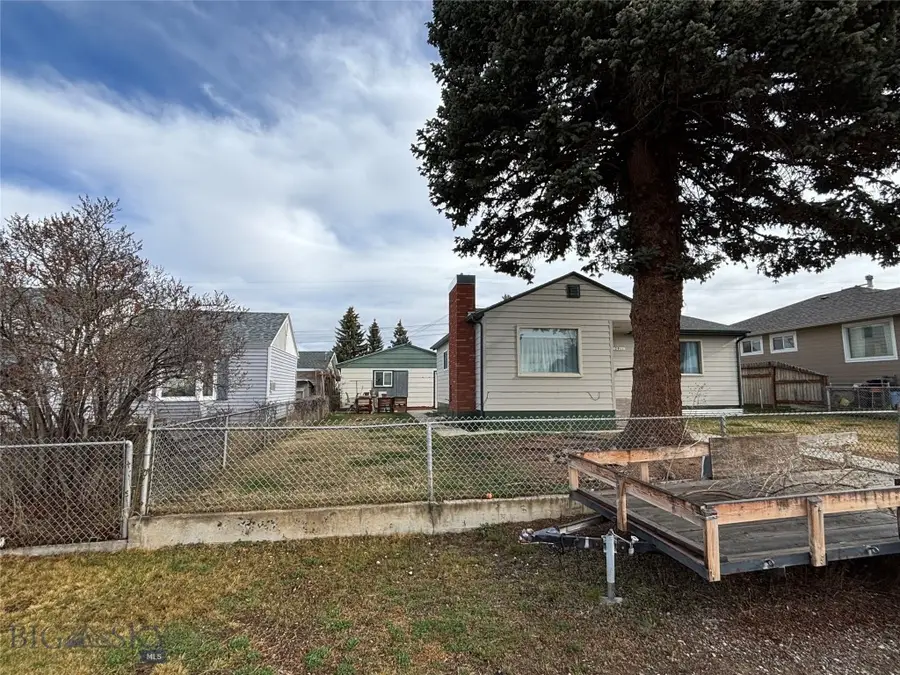 2911 Harvard Avenue, Butte, MT 59701 - #3