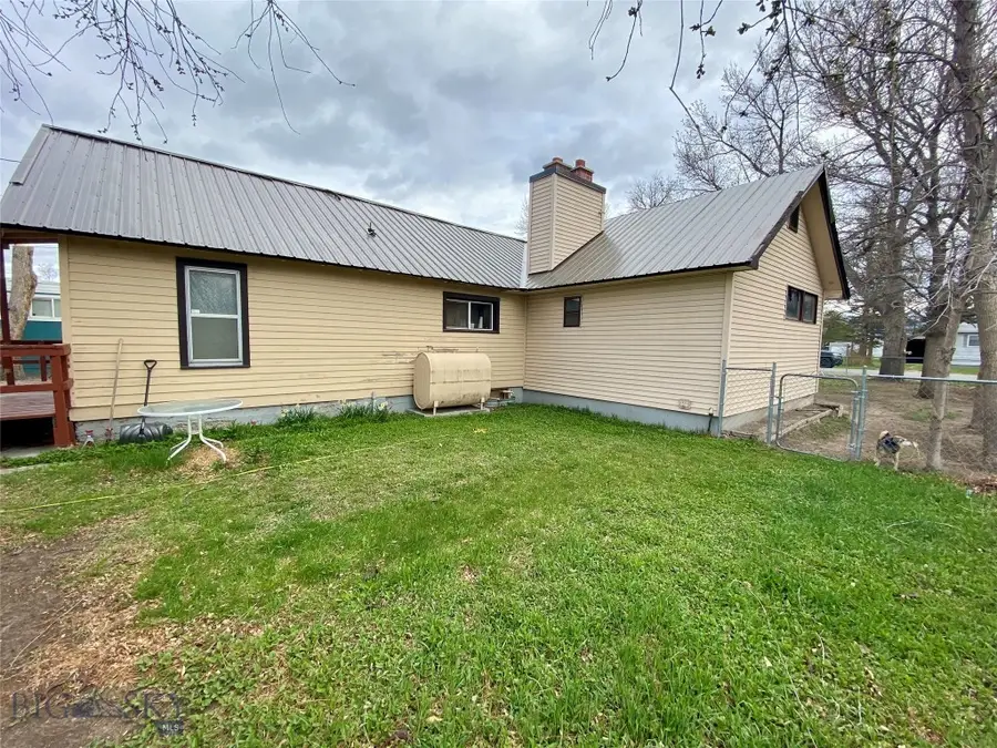 423 N Pine Street, Townsend, MT 59644 - #3