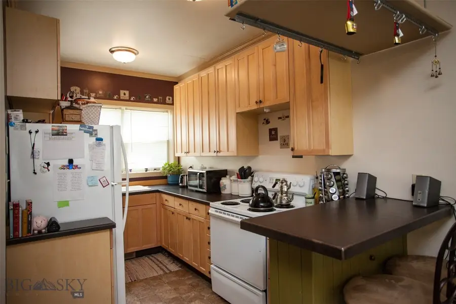 305 E Railroad Avenue N, Manhattan, MT 59741 - #3