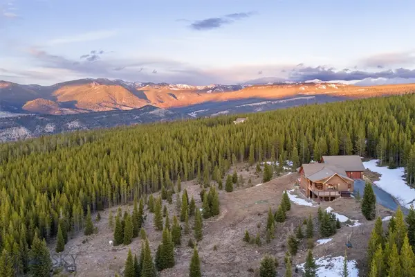 165 Trophy Bull, Gallatin Gateway, MT 59730