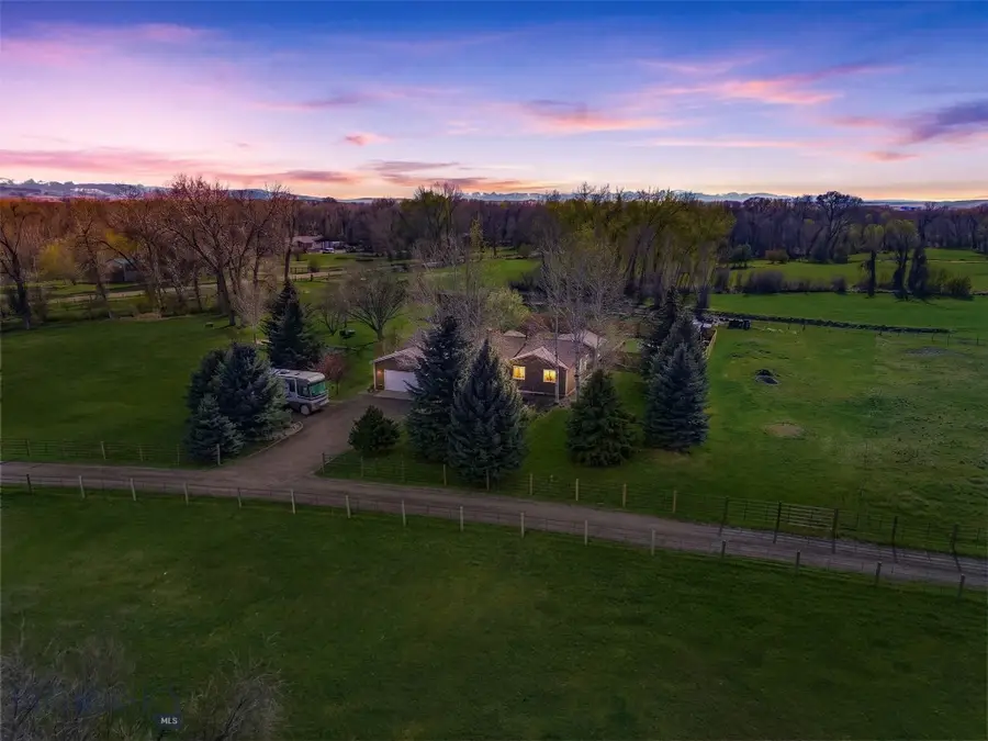 75 Flys Crossing Road, Manhattan, MT 59741 - #2