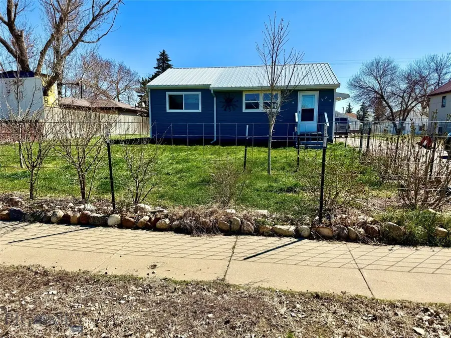 225 1st Street Nw, Rudyard, MT 59540 - #2