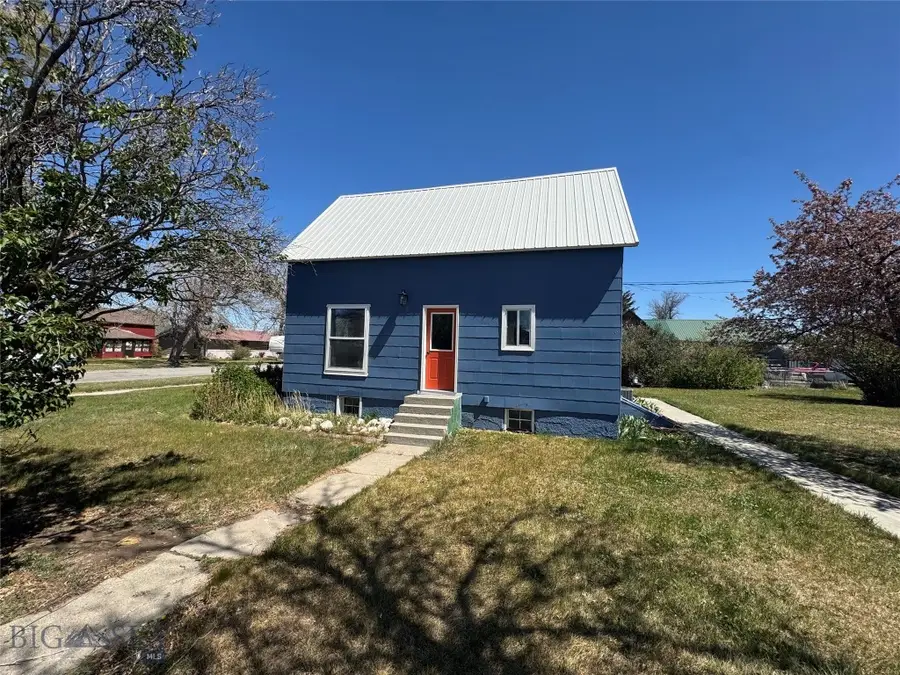 403 E 6th Avenue, Big Timber, MT 59011 - #3