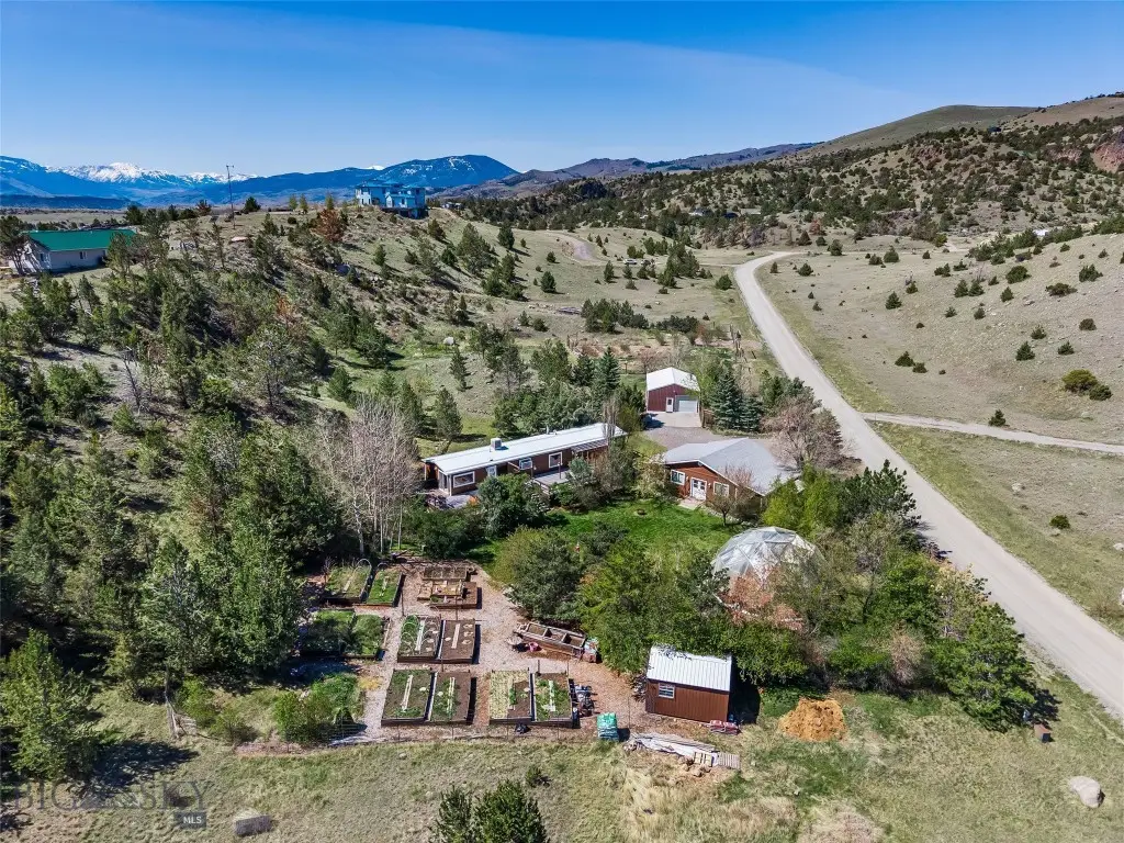 16 Orion Way, Emigrant, MT 59027 - #1