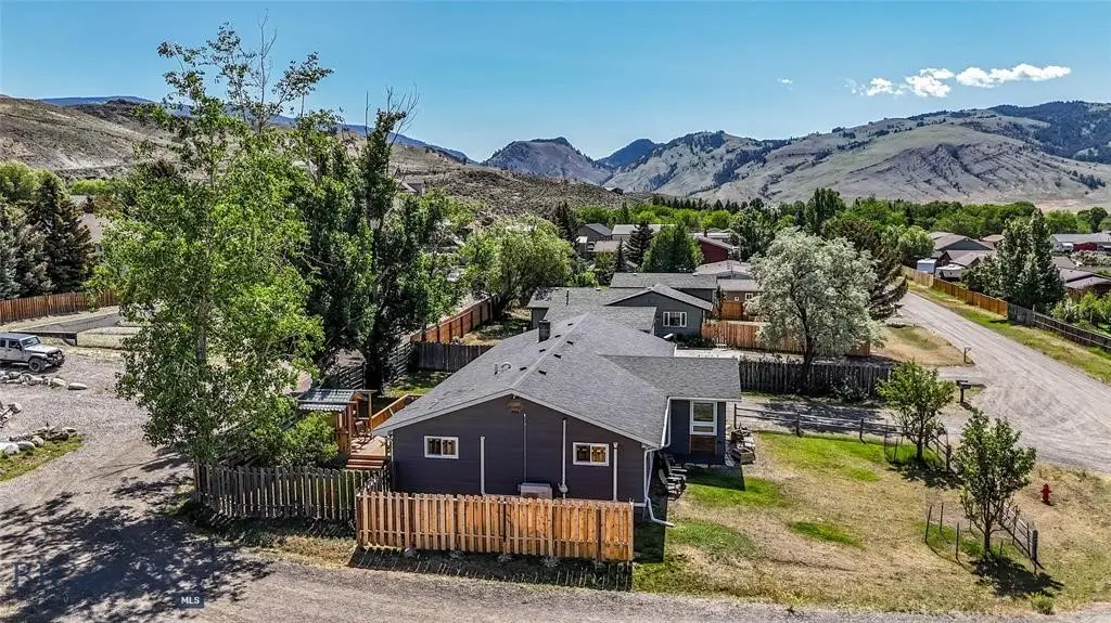 14 Peters Lane, Gardiner, MT 59030 - #1