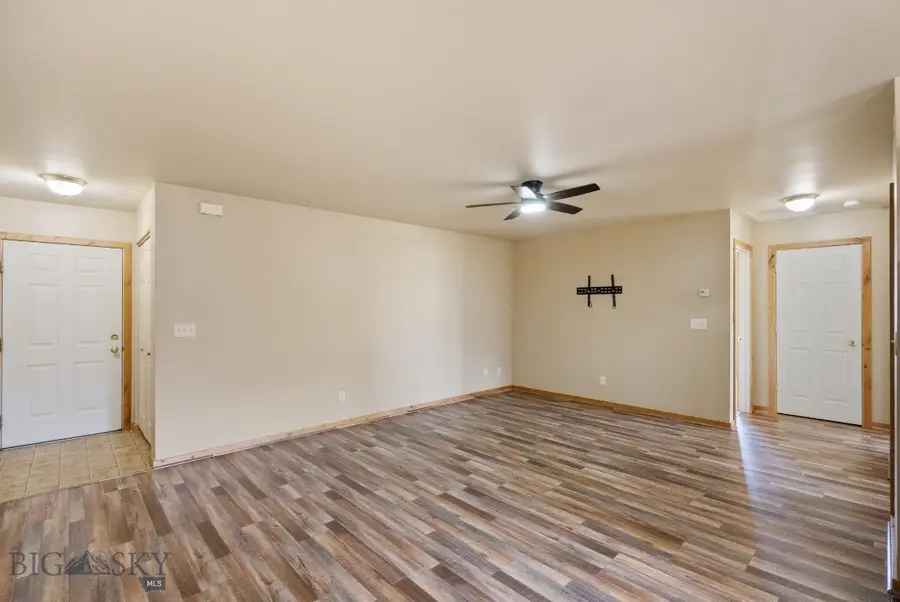 81 10th Street Unit 9, Belgrade, MT 59714 - #3