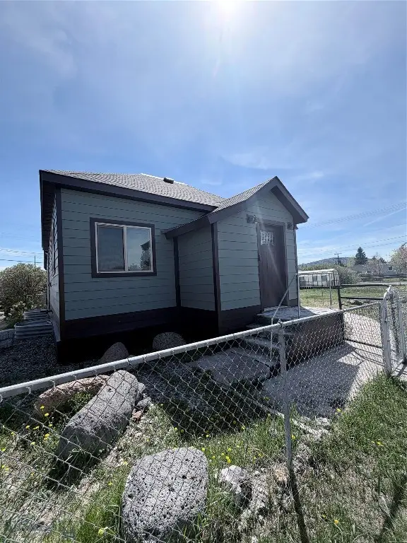 Address Withheld By Seller, Butte, MT 59701