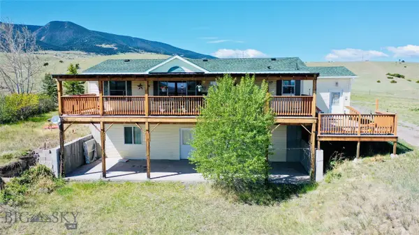 107 Prairie Dog Road, Livingston, MT 59047