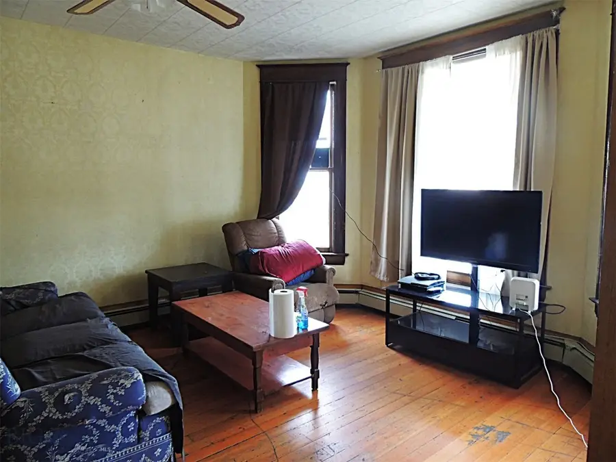 313 W Quartz Street, Butte, MT 59701 - #3