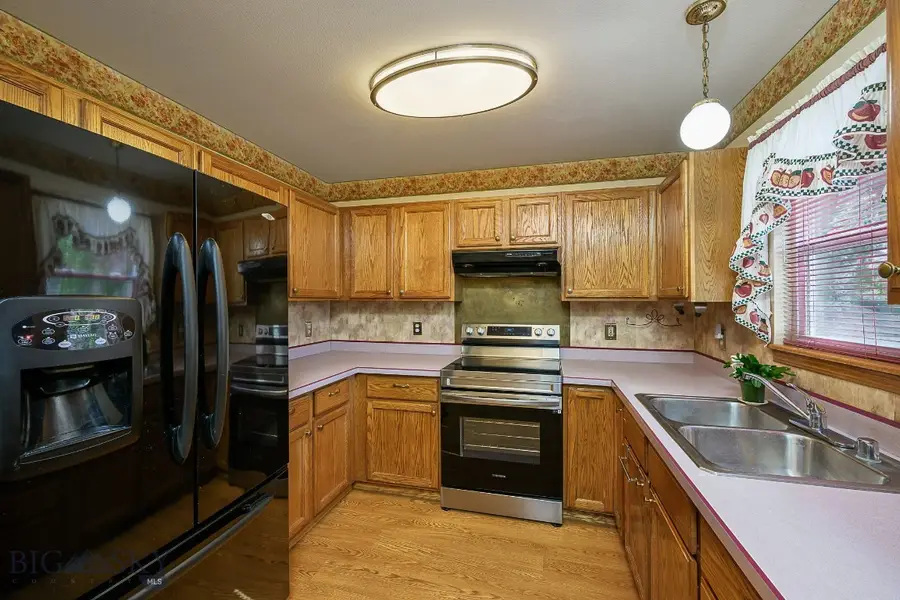 1410 Hawthorne Lane, Billings, MT 59105 - #3