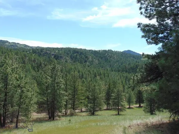 19 Lookout Lane, Cascade, MT 59421