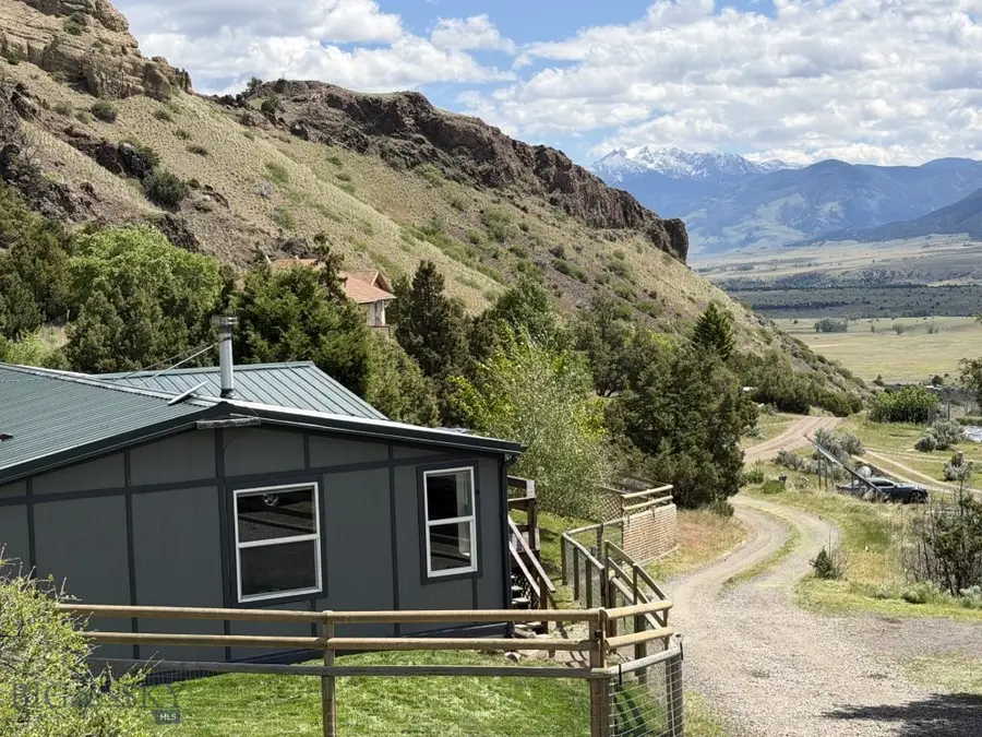 27 Leo, Emigrant, MT 59027 - #2