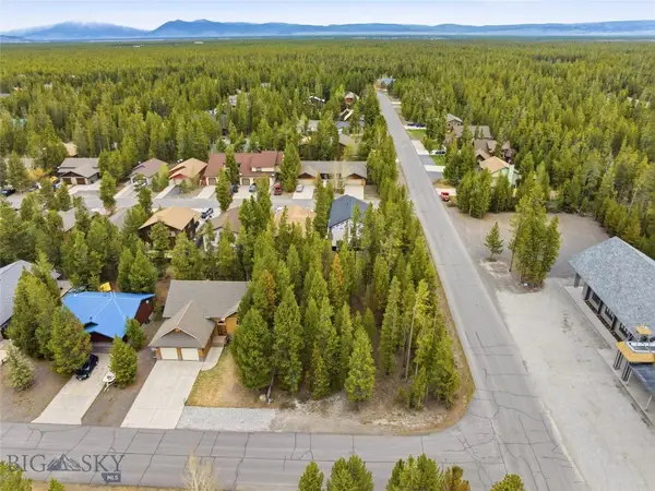 301 Lewis Avenue, West Yellowstone, MT 59758