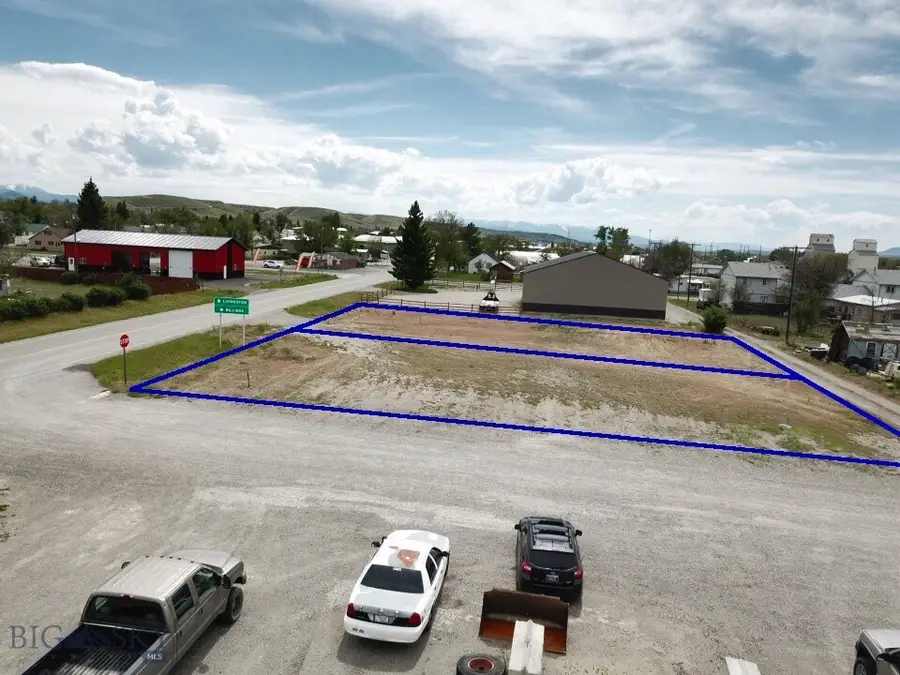 514 E 1st Avenue, Big Timber, MT 59011 - #2