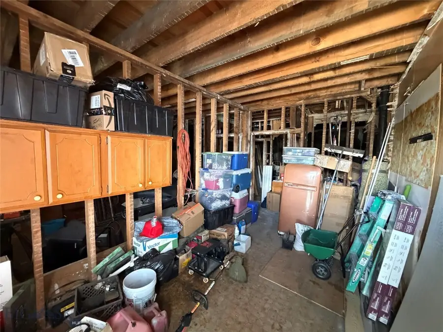 19 E Center Street, Butte, MT 59701 - #3