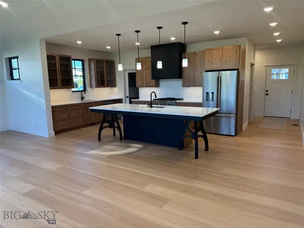 86 Hilgard Peak Court, Bozeman, MT 59718