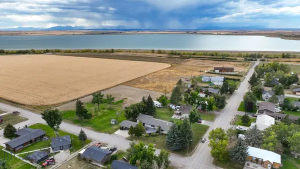608 2nd Street, Valier, MT 59486