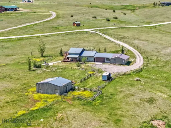 30 Wineglass Loop N, Livingston, MT 59047