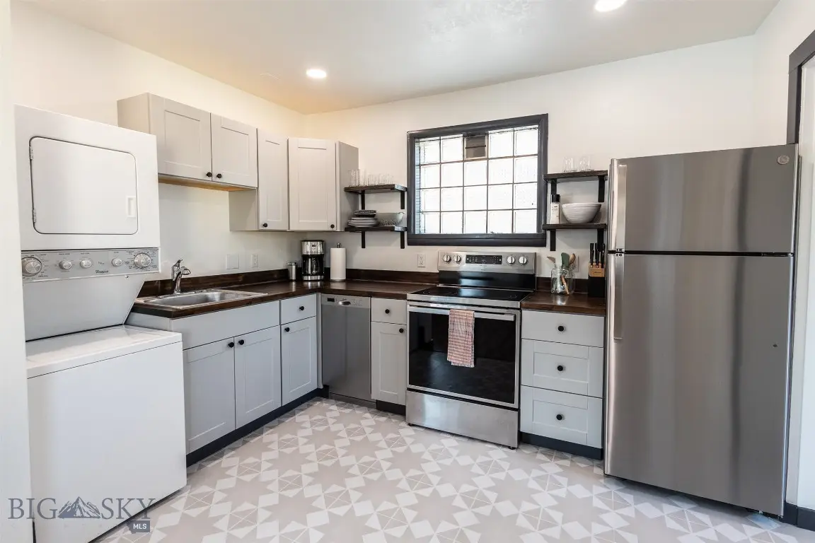 1115 W Broadway, Butte, MT 59701 - #1