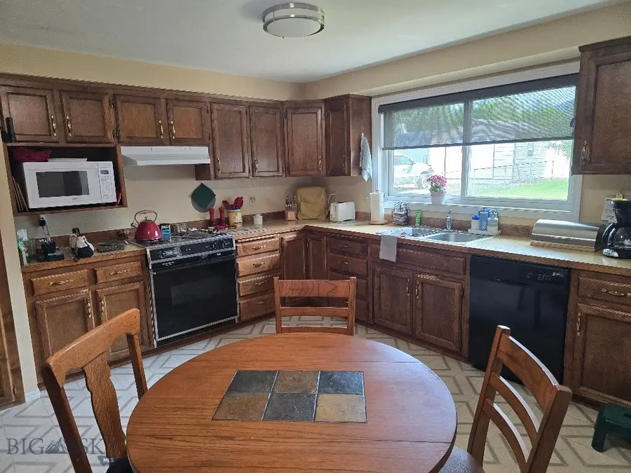 107 Jefferson, Sheridan, MT 59749 - #3