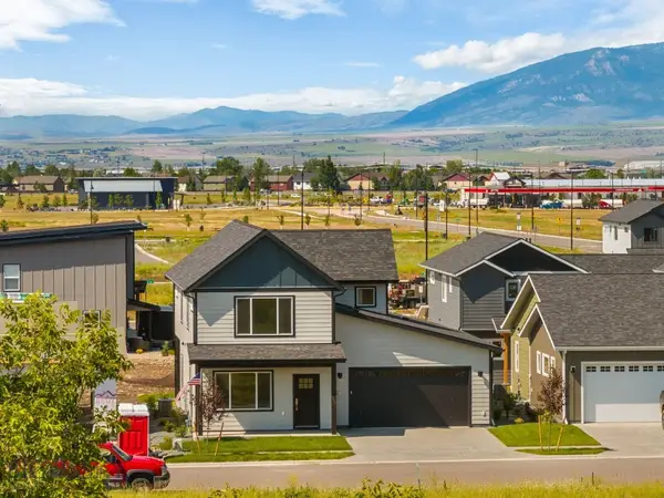 805 Spaniel Lane, Belgrade, MT 59714