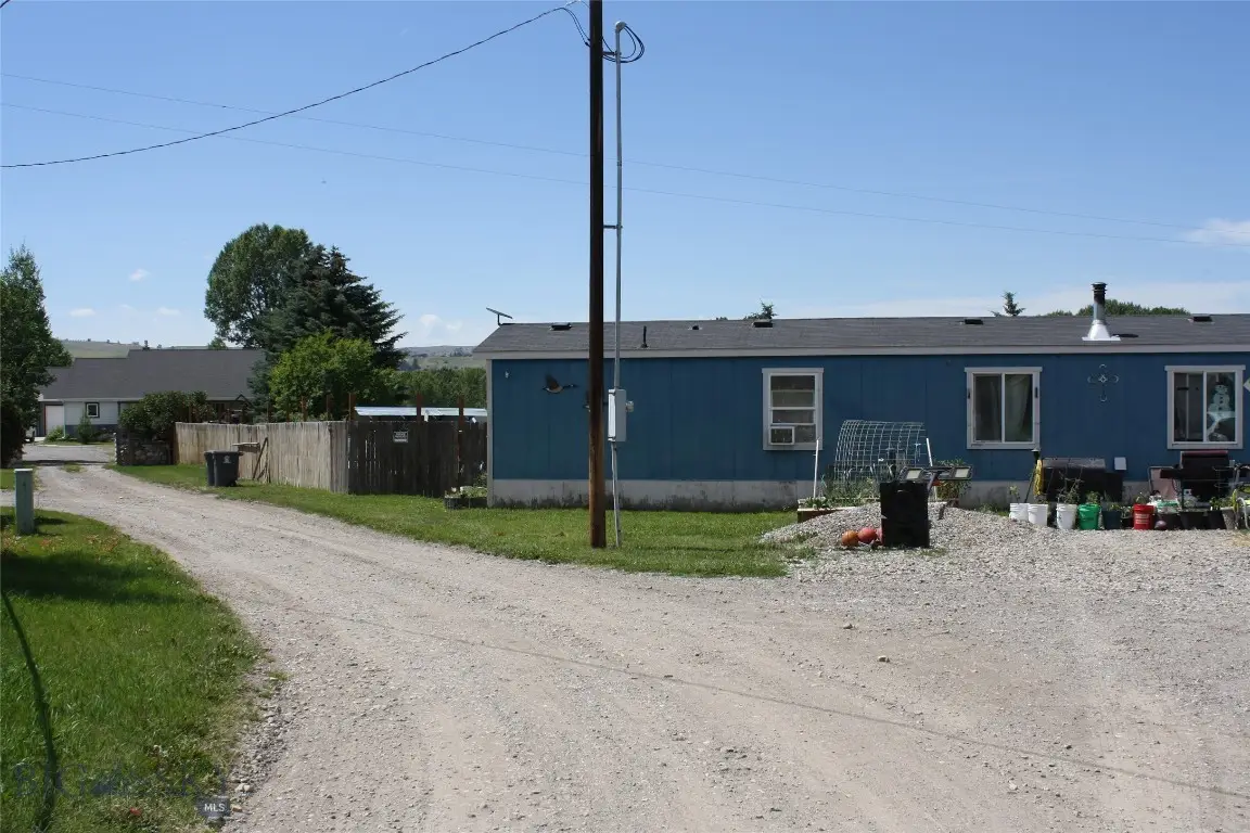 354 Ole Depot Road, Gallatin Gateway, MT 59730 - #1