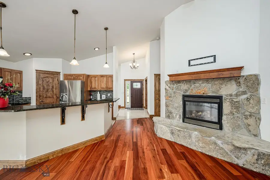 102 S 3rd Street, Roberts, MT 59070 - #3